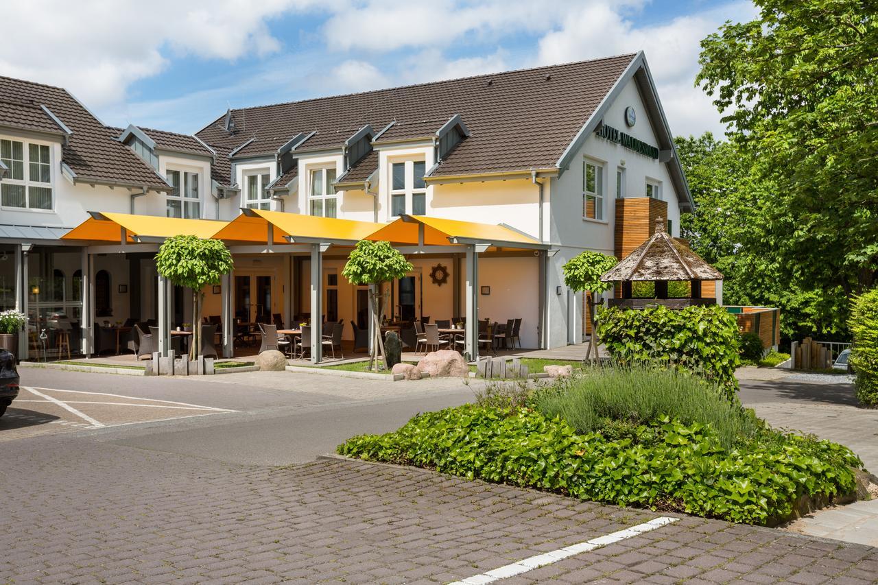 Hotel Waldesrand Херфорд Экстерьер фото